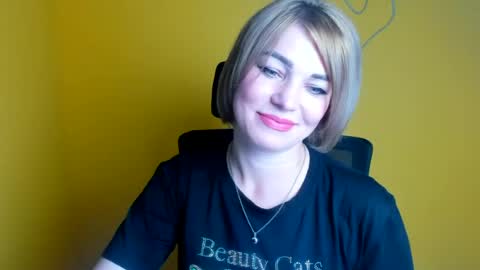 Snapshot of jennifer_cuttie chatting on June 26, 11:58 am Jennifer online show from June 26, 11:58 am