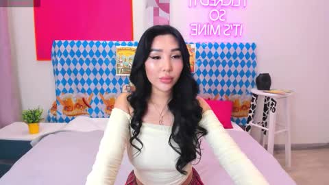 Jennifer online show from September 30, 7:46 am