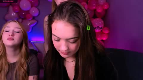 Snapshot of jennifer_sheil chatting on February 12, 8:37 pm jennifer_sheil online show from February 12, 8:37 pm