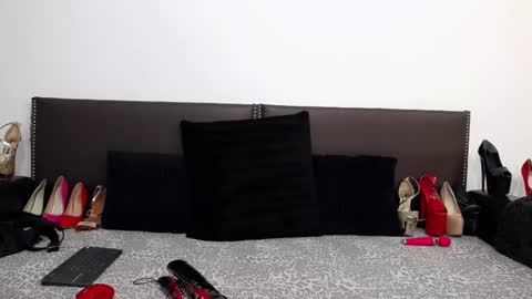 Jenny online show from November 27, 6:59 am