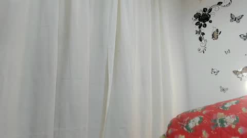 Snapshot of jenniferloveyou chatting on January 18, 12:26 pm jenniferloveyou online show from January 18, 12:26 pm
