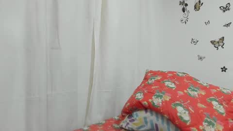 Snapshot of jenniferloveyou chatting on January 19, 12:28 pm jenniferloveyou online show from January 19, 12:28 pm