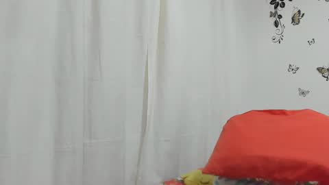 Snapshot of jenniferloveyou chatting on January 20, 8:50 pm jenniferloveyou online show from January 20, 8:50 pm