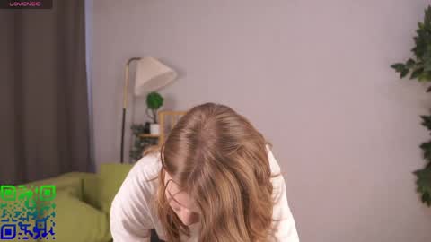 Sofia  online show from April 8, 7:30 am