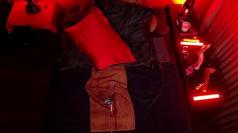 Snapshot of jenniferstarcd chatting on February 25, 7:03 pm Jennifer Star online show from February 25, 7:03 pm