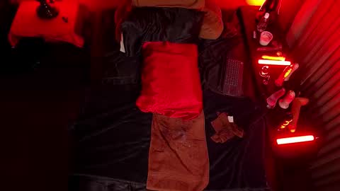 Snapshot of jenniferstarcd chatting on October 20, 6:58 am Jennifer Star online show from October 20, 6:58 am