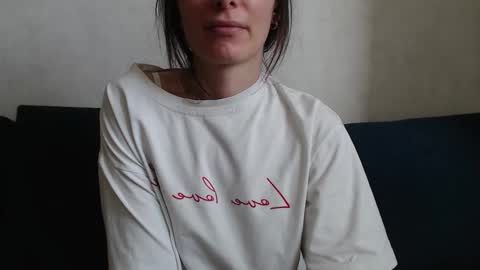 Jenny online show from October 16, 8:15 am