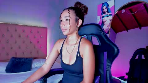 Snapshot of jenny__lawrence chatting on December 1, 7:41 pm jenny__lawrence online show from December 1, 7:41 pm