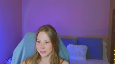 Snapshot of jenny_angelok chatting on May 27, 1:52 pm Next broadcast on December 05 subject to change online show from May 27, 1:52 pm
