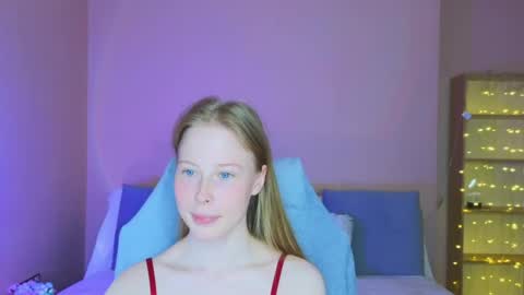 Snapshot of jenny_angelok chatting on May 31, 6:09 pm Next broadcast on December 05 subject to change online show from May 31, 6:09 pm