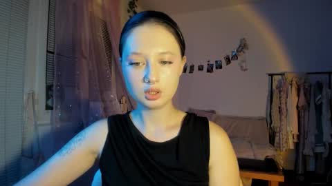 Jennifer Jenny Darling   online show from September 20, 6:20 pm