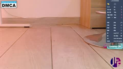 Jenny online show from December 15, 2:21 pm