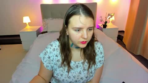 Jenny online show from April 3, 9:18 am