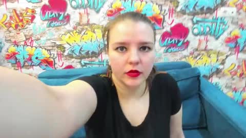 Jenny online show from April 7, 9:21 am