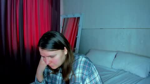 Jenny online show from April 17, 9:23 am