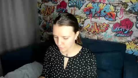 Snapshot of jenny_jimmy chatting on June 14, 9:44 am Jenny online show from June 14, 9:44 am