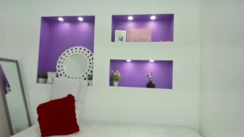 jenny_towers online show from February 6, 7:06 pm