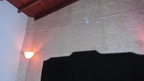 Snapshot of jennyrouse chatting on February 28, 11:03 am Jenny online show from February 28, 11:03 am