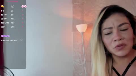 Snapshot of jennyrouse chatting on October 22, 11:21 am Jenny online show from October 22, 11:21 am