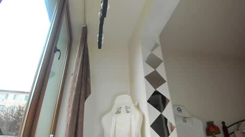 Snapshot of jennywildd chatting on March 2, 6:58 am infamous blondiechloe. Jennyjennywildd online show from March 2, 6:58 am