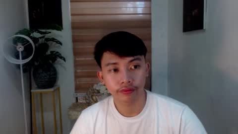 Snapshot of jeppie_ chatting on November 25, 2:44 am jeppie online show from November 25, 2:44 am