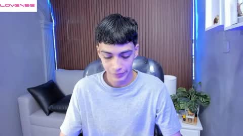  JEREMIAS  online show from April 25, 1:03 pm