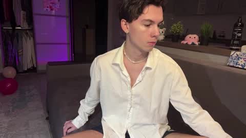 jeremy1scott online show from November 29, 9:40 pm