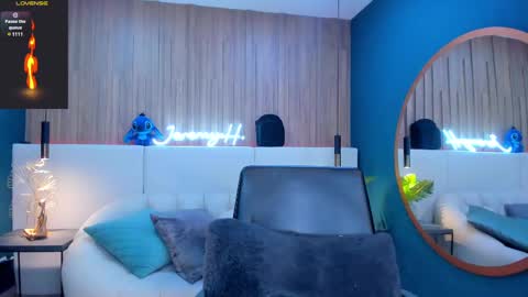 Jeremy online show from February 13, 1:19 am