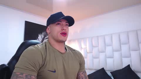 Jeremy lane online show from February 24, 11:36 pm