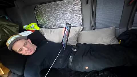 Snapshot of jeremycassanova chatting on December 2, 3:45 am Jeremy online show from December 2, 3:45 am