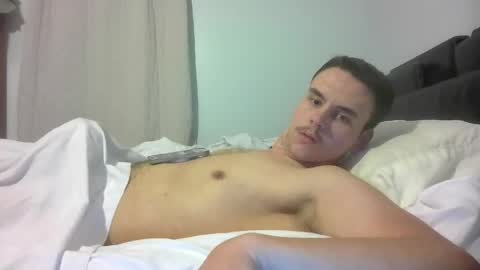 jerkjon1692 online show from April 28, 3:22 am
