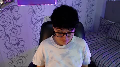 Snapshot of jero_harper1 chatting on December 3, 9:56 pm jero harper1 online show from December 3, 9:56 pm