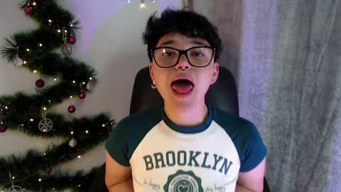 Snapshot of jero_harper1 chatting on December 19, 9:49 pm jero harper1 online show from December 19, 9:49 pm