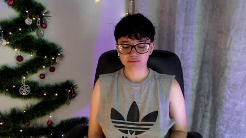 Snapshot of jero_harper1 chatting on December 20, 2:38 pm jero harper1 online show from December 20, 2:38 pm