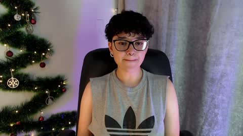 Snapshot of jero_harper1 chatting on December 26, 9:04 pm jero harper1 online show from December 26, 9:04 pm