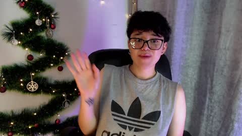 Snapshot of jero_harper1 chatting on December 27, 10:48 pm jero harper1 online show from December 27, 10:48 pm