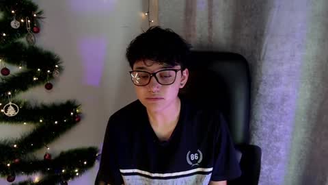 Snapshot of jero_harper1 chatting on January 1, 10:03 pm jero harper1 online show from January 1, 10:03 pm