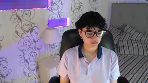 Snapshot of jero_harper1 chatting on January 25, 9:14 pm jero harper1 online show from January 25, 9:14 pm