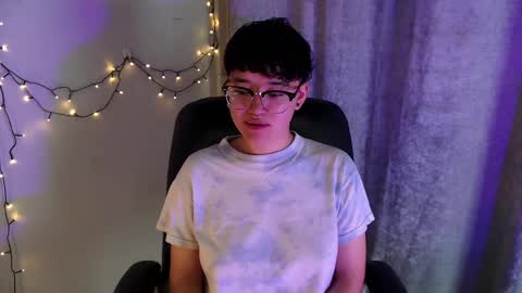 Snapshot of jero_harper1 chatting on February 15, 9:37 pm jero harper1 online show from February 15, 9:37 pm