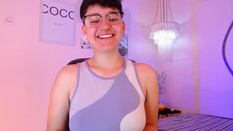 Snapshot of jero_harper1 chatting on September 30, 3:17 pm jero harper1 online show from September 30, 3:17 pm