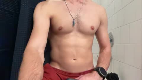 Snapshot of jerrbear9 chatting on October 26, 3:23 am JerBear online show from October 26, 3:23 am