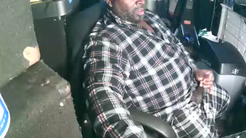 jerry johnson online show from December 4, 10:35 am