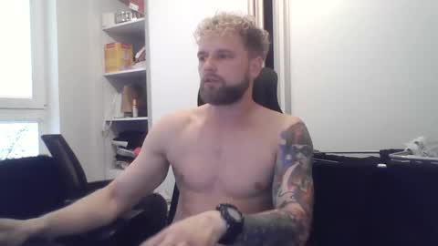 jerryalise online show from November 15, 6:33 am