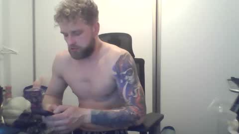 jerryalise online show from February 8, 5:00 am