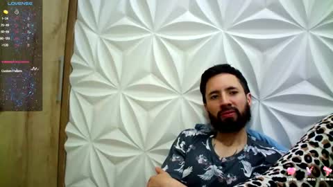 Snapshot of jerryandjessicaa chatting on October 12, 10:20 pm Jess y Jerry online show from October 12, 10:20 pm