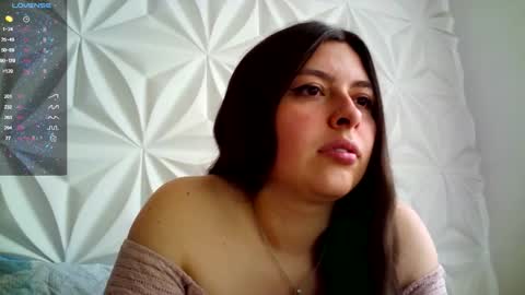 Snapshot of jerryandjessicaa chatting on November 12, 8:19 pm Jess y Jerry online show from November 12, 8:19 pm