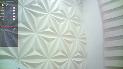 Snapshot of jerryandjessicaa chatting on November 16, 12:05 am Jess y Jerry online show from November 16, 12:05 am