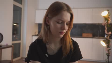 Molly online show from November 14, 3:11 pm