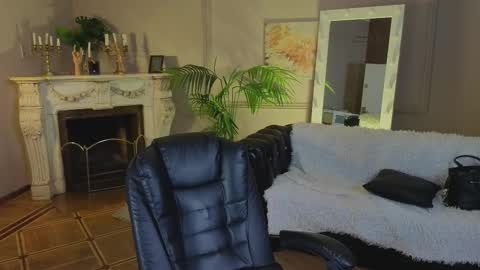 Snapshot of jes_solar chatting on September 11, 10:59 am jes_solar online show from September 11, 10:59 am