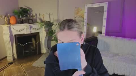 Snapshot of jes_solar chatting on November 5, 9:59 pm jes_solar online show from November 5, 9:59 pm